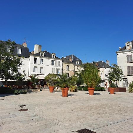 *Appartement Au Bout Du Monde Thouars* Eksteriør bilde
